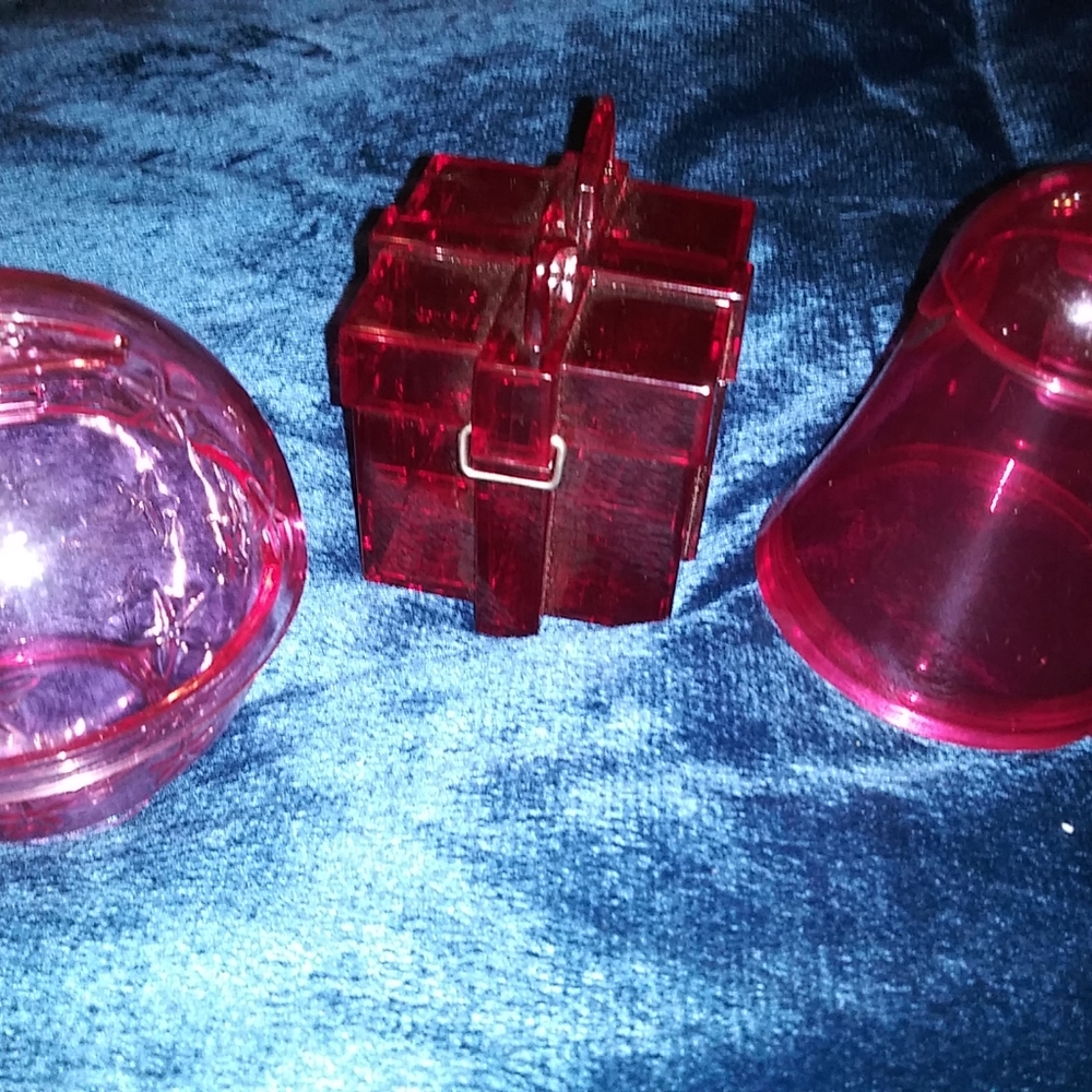 3 Assorted Christmas 🎄 Ornaments